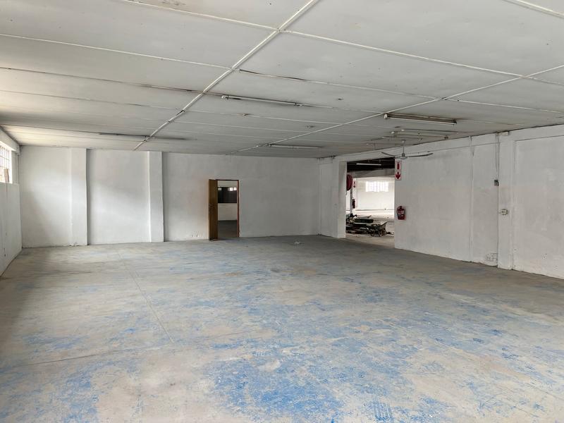 To Let commercial Property for Rent in North End Eastern Cape